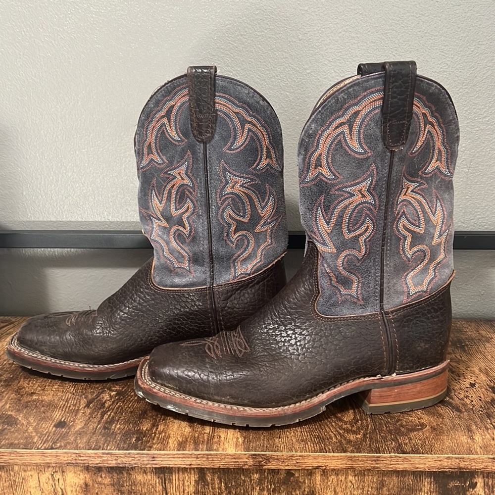 Double H Mens cowboy boots/ oil resistant- size 10 D